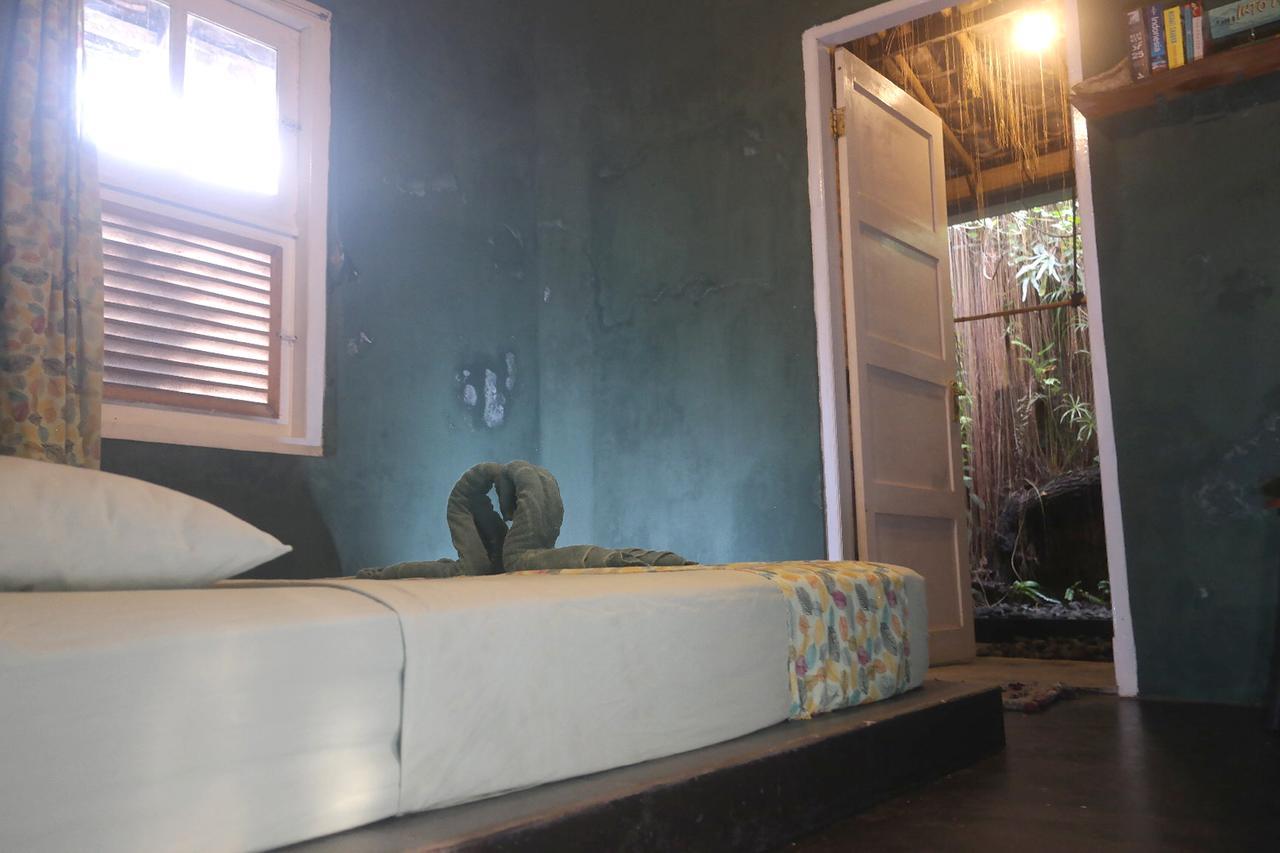 Abrakadabra! Artbnb Джок'якарта Екстер'єр фото